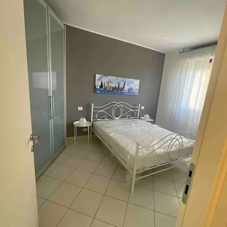 Terrazza Sul Mare Accesso Mare Diretto Apartamento *