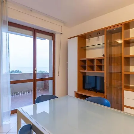 Apartamento Terrazza Sul Mare Accesso Mare Diretto Civitanova Marche